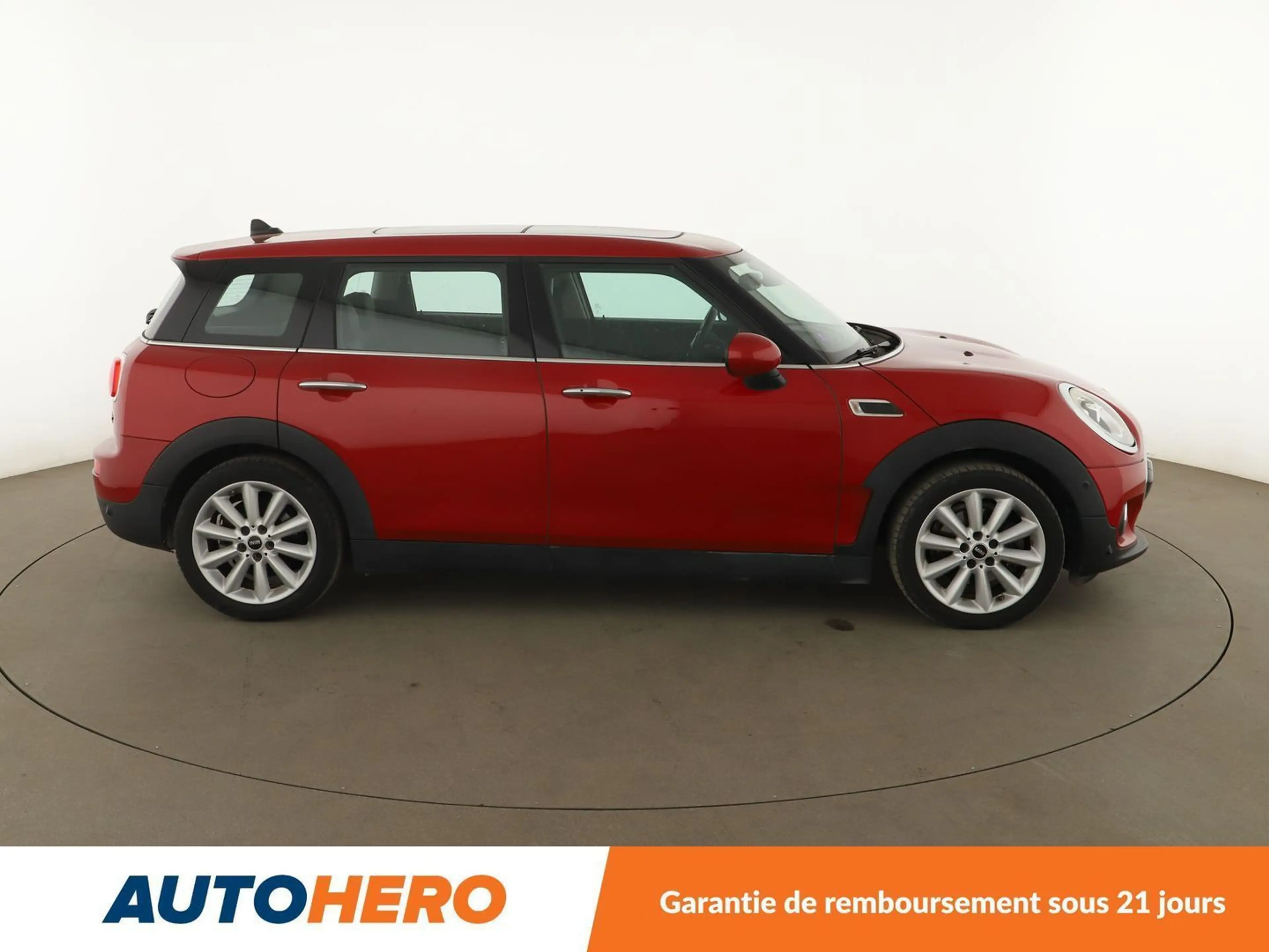 MINI Cooper Clubman Cooper Finition Red Hot Chili BVA — photo 7