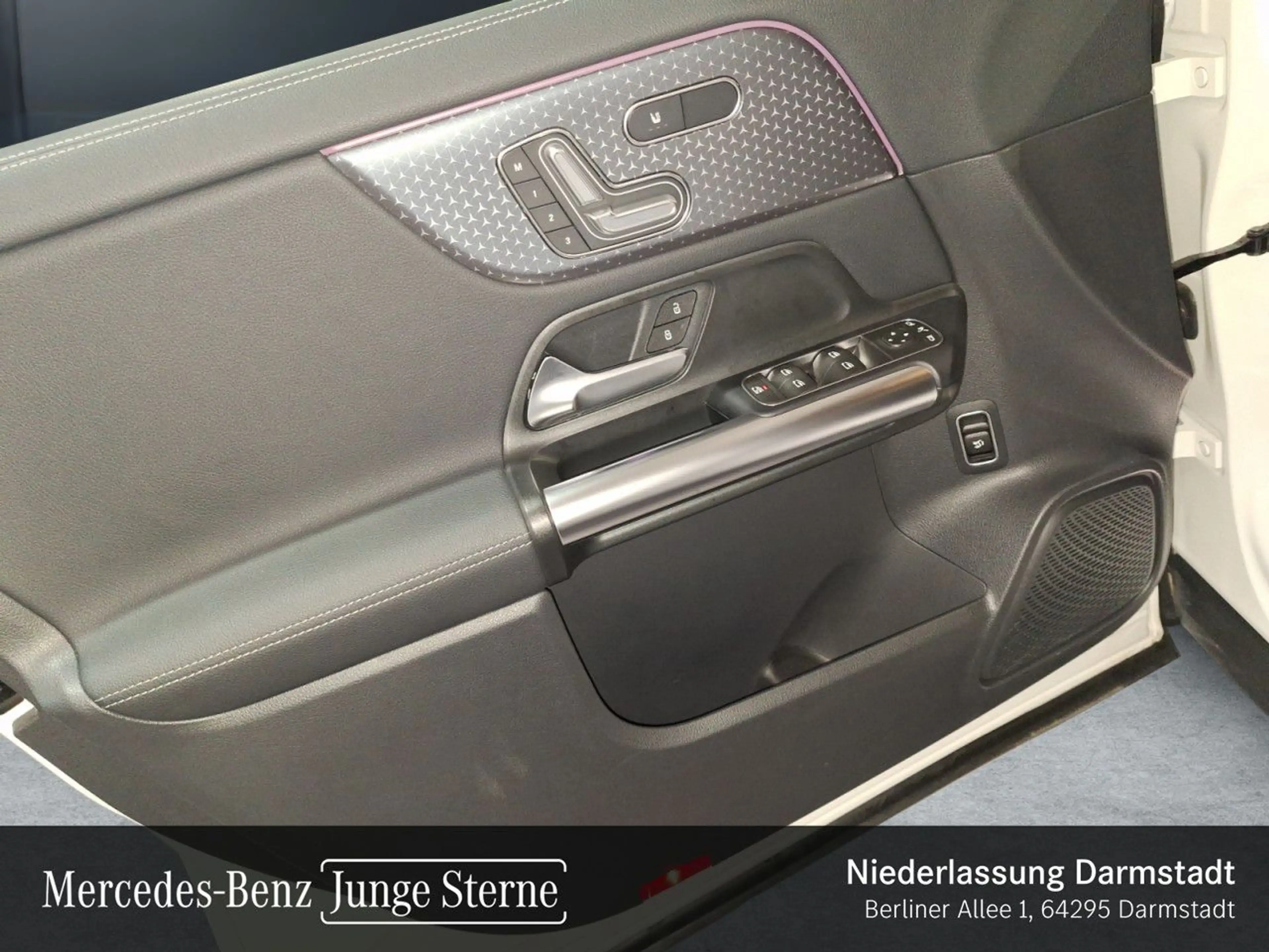 Mercedes-Benz EQA 250 PROG+ADVANCED+KAMERA+MEMORY+SPUR — photo 13