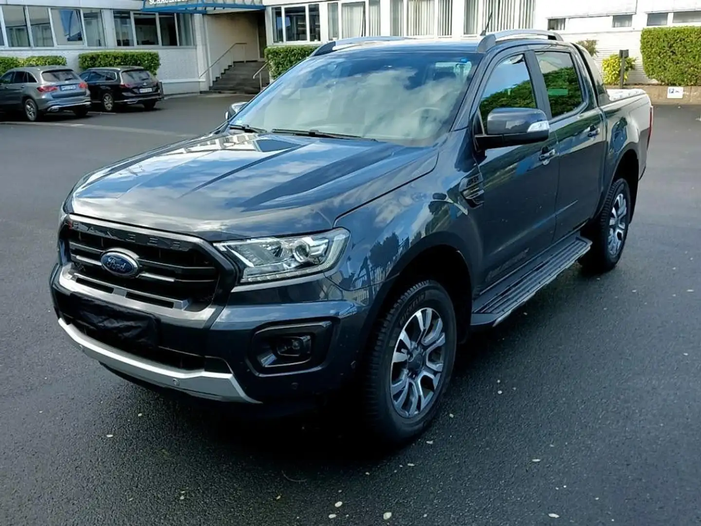 Ford Ranger 2.0TDCi Automatik Wildtrak Doka 4x4 Gris - 1