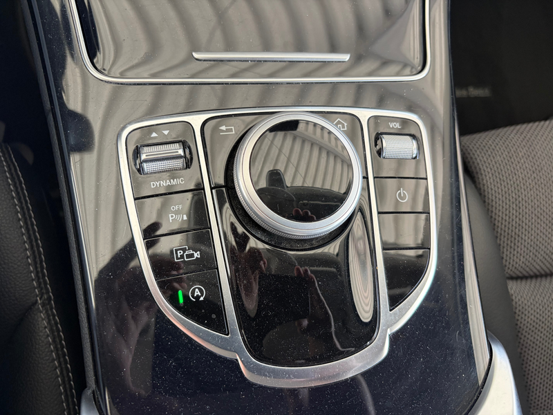 Mercedes-Benz C 180 C 180 d (205.200)AMG line — photo 10