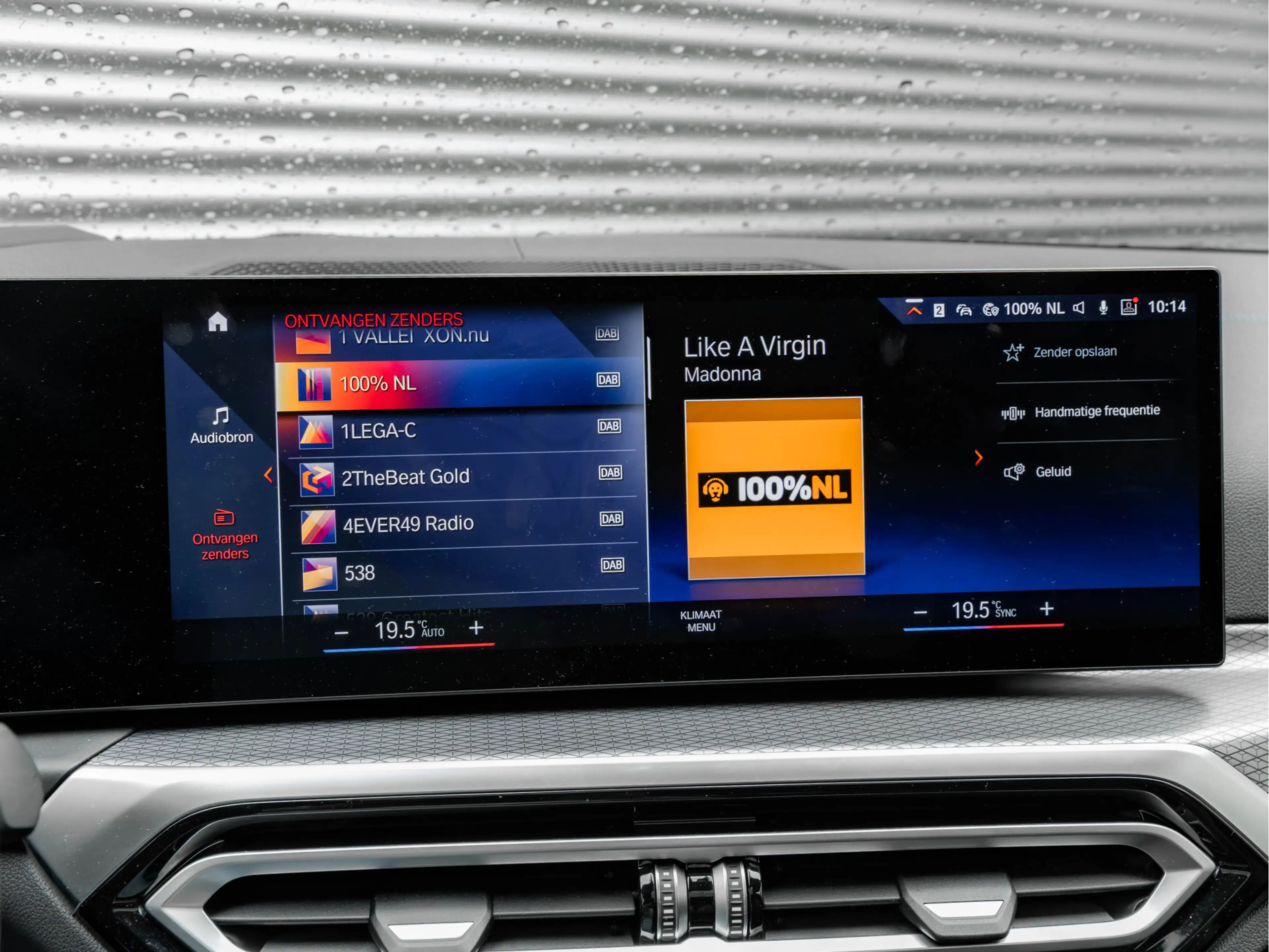 BMW i4 M50 - M-Sport Pro - Dak - Memoryzetels - Laserligh — photo 38