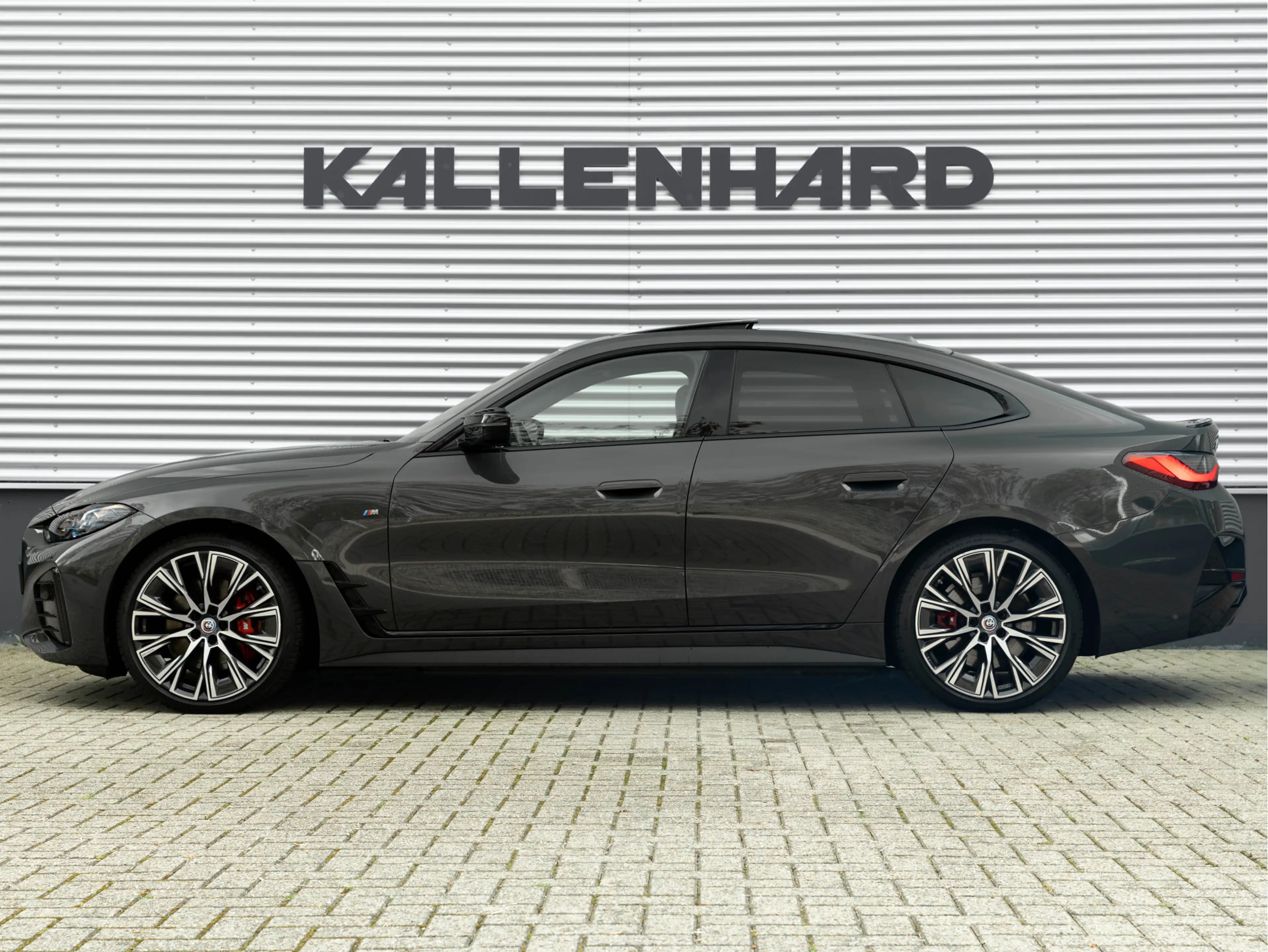BMW i4 M50 - M-Sport Pro - Dak - Memoryzetels - Laserligh — photo 7
