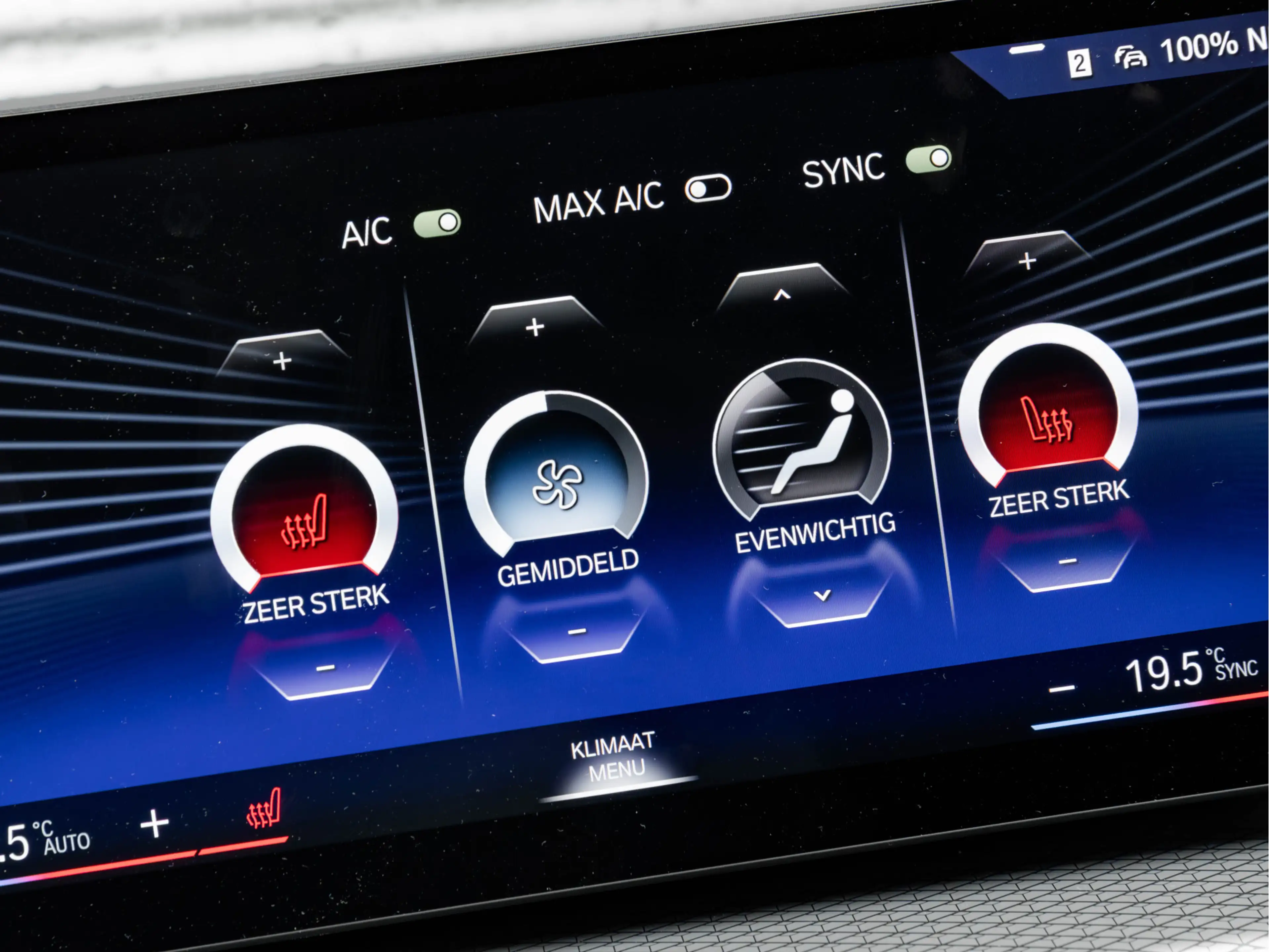 BMW i4 M50 - M-Sport Pro - Dak - Memoryzetels - Laserligh — photo 24