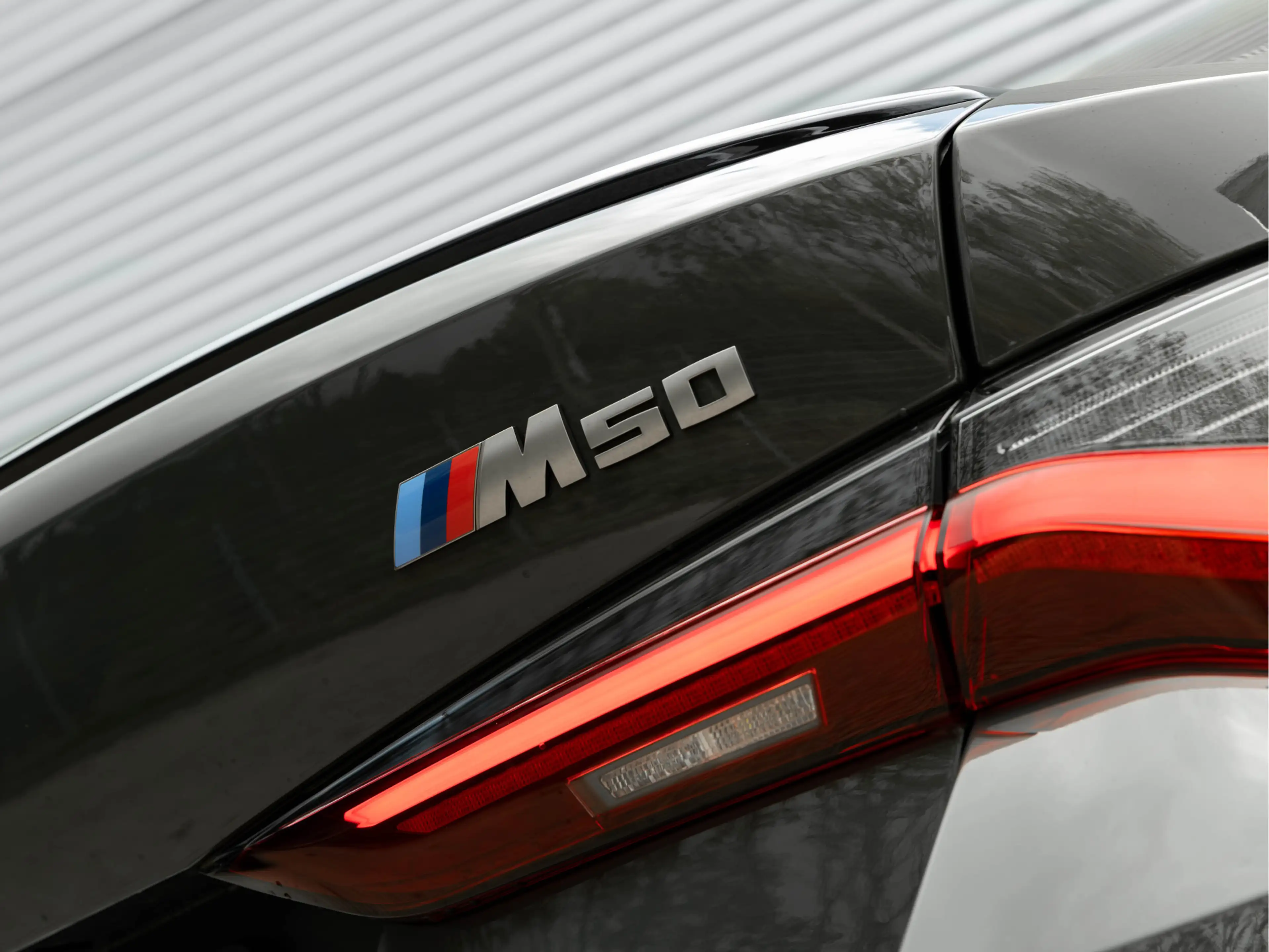 BMW i4 M50 - M-Sport Pro - Dak - Memoryzetels - Laserligh — photo 13