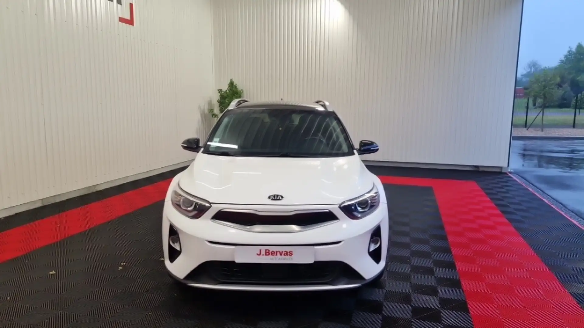Kia Stonic 1.0 T-GDI 120 CH ISG PREMIUM Biały - 2