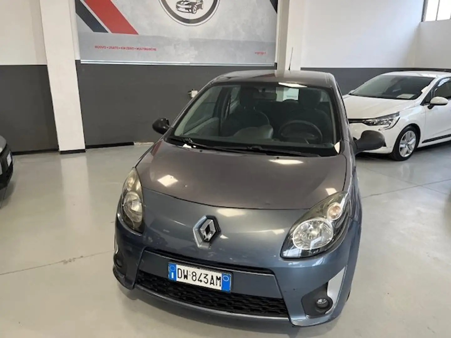Renault Twingo Twingo II 2007 1.2 Dynamique 58 cv Grigio - 2