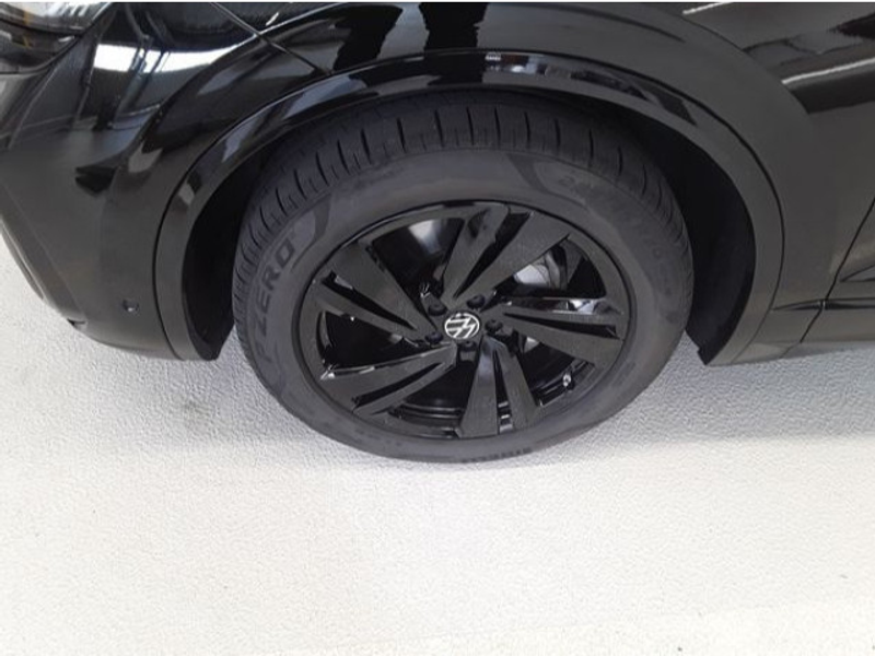 Volkswagen Touareg 3.0 TDI R-Line 4M LED AHK Kamera Pano — photo 10