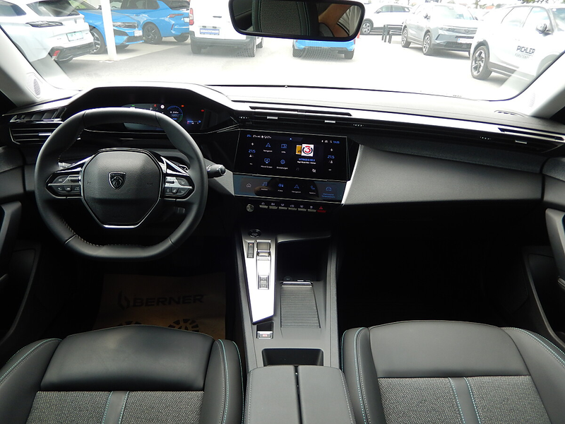 Peugeot 408 Hybrid 145 e-DCS6 Allure — photo 13