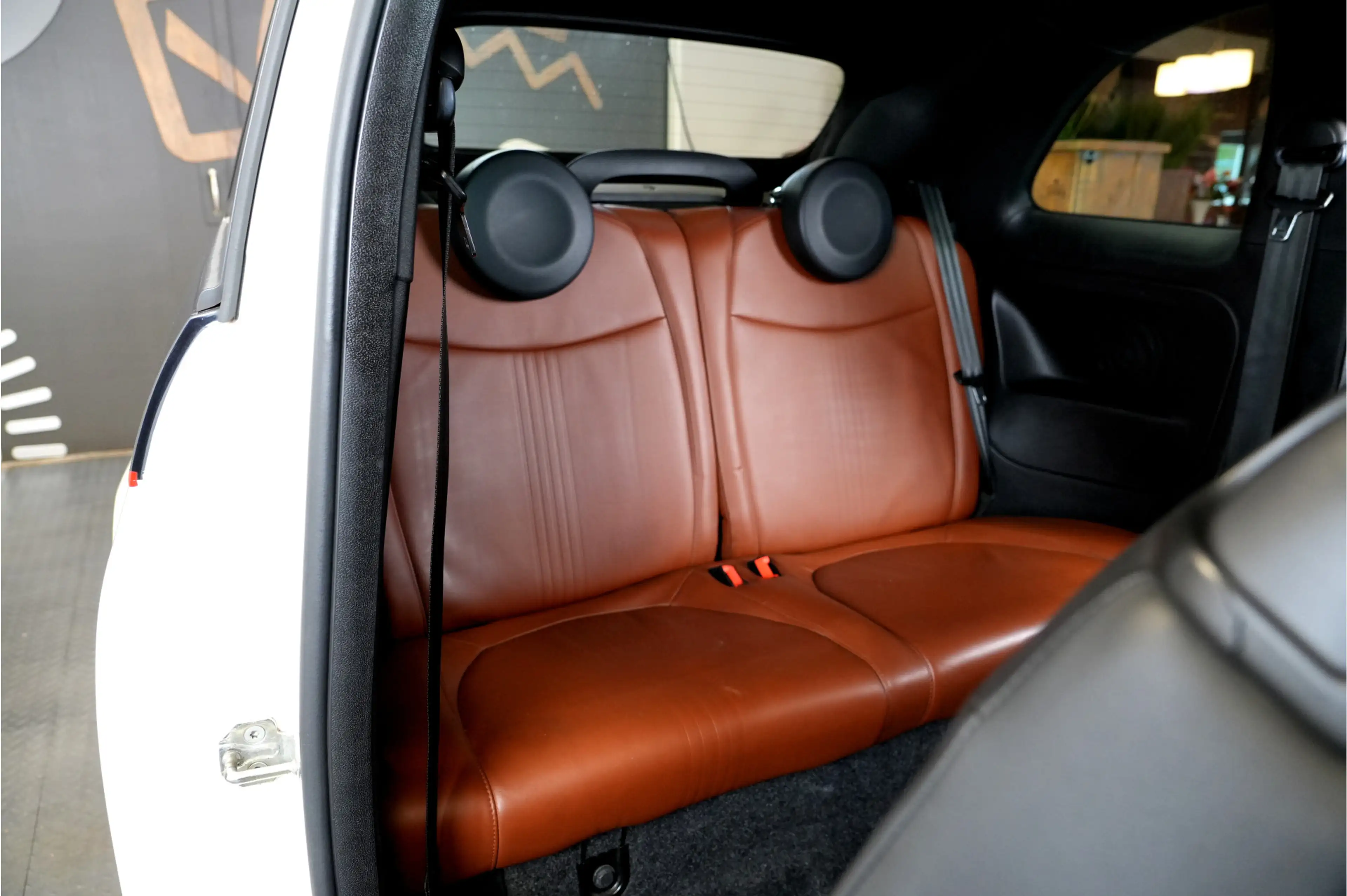 Fiat 500C Abarth 1.4 T-Jet 147kW/200pk Dualogic Competizione Bi-Ton — photo 41