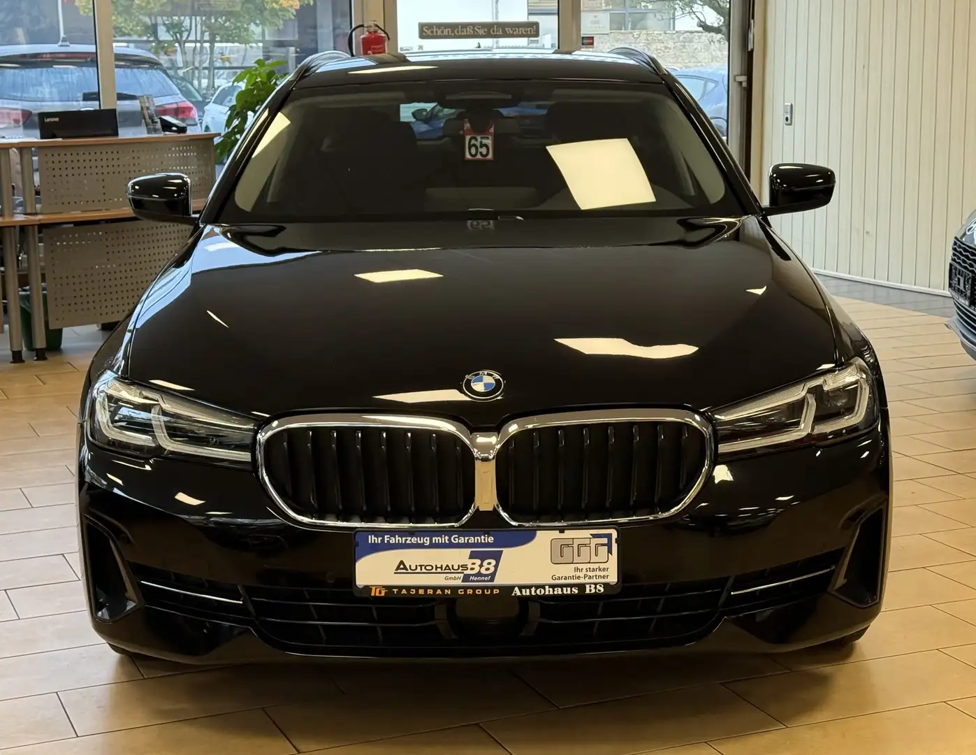 BMW 530 e Plug-In*AHK*ACC*Ambiente*Rcam*Harman K*SHZ Schwarz - 2