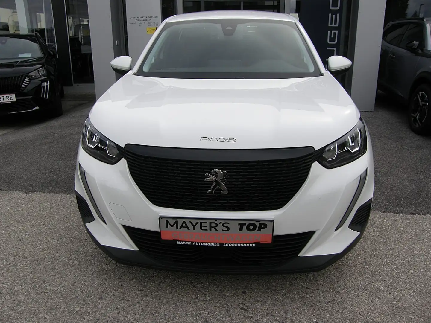 Peugeot 2008 PureTech 100 S&S Active 6-Gang-Manuell Weiß - 2