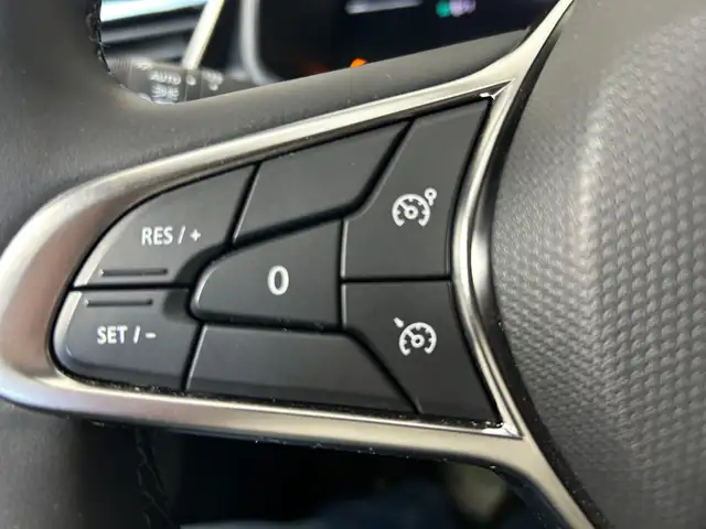 Renault Clio view 13