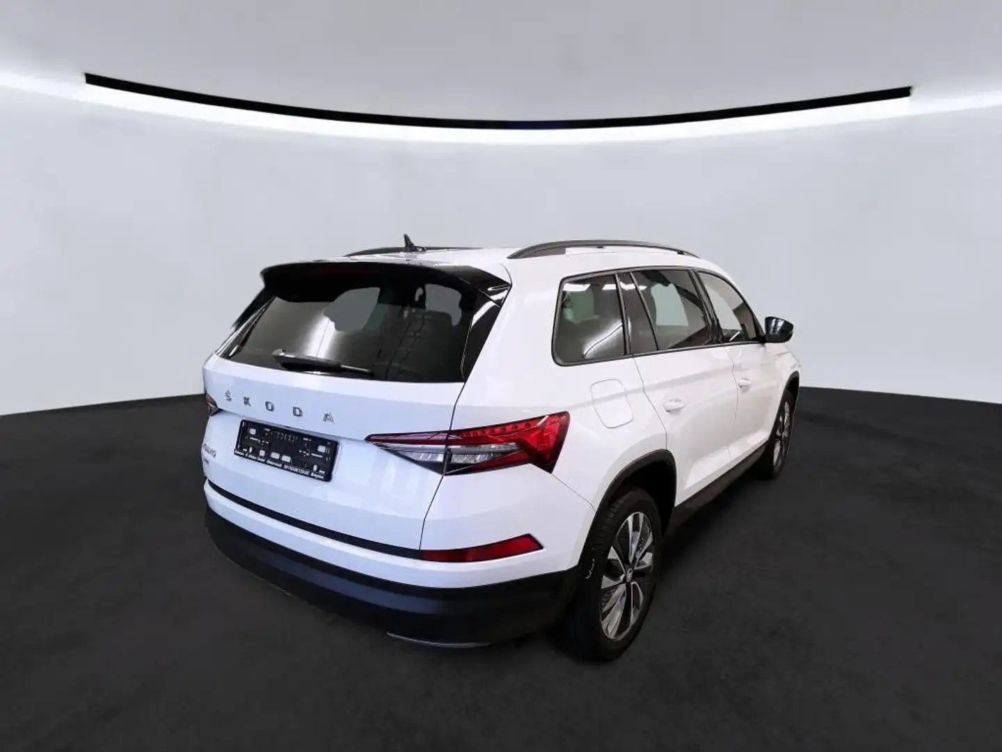 Skoda Kodiaq Tour 2.0 TDI °VC°AHK°ACC°LED°R-Kamera° Weiß - 2