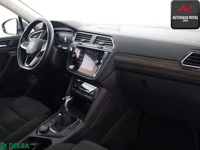 Volkswagen Tiguan Allspace view 10