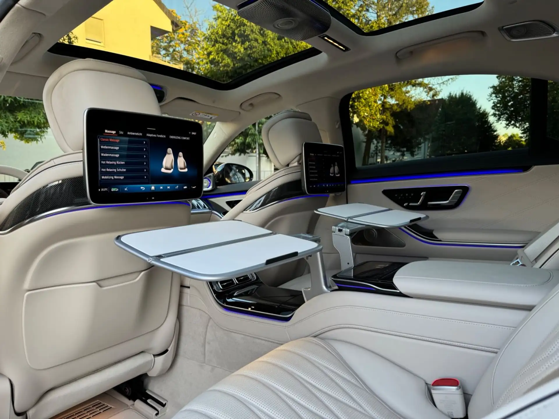 벤츠 S-클래스 S 63 AMG 2026 베이지 사진 8