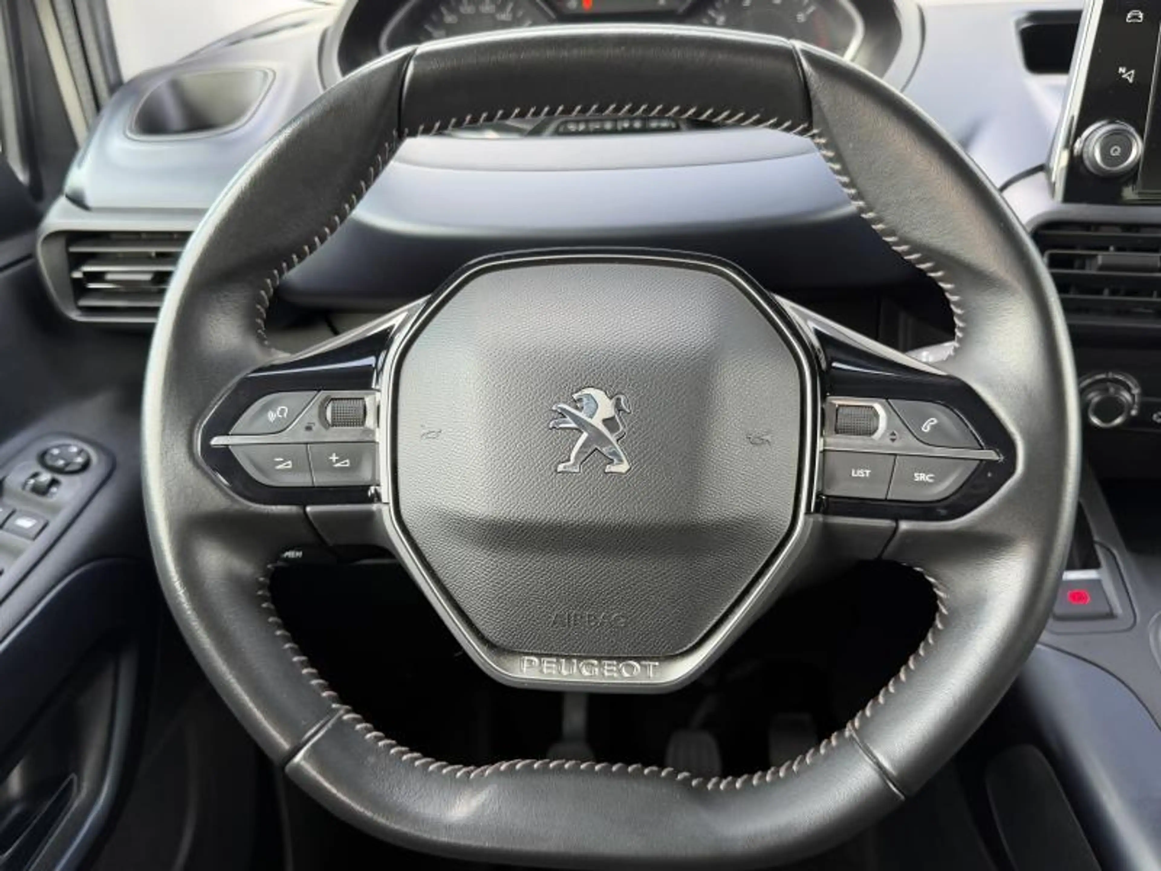 Peugeot Rifter ALLURE — photo 8