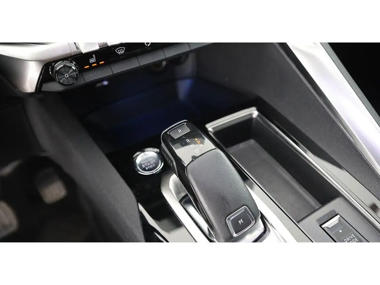 Peugeot 5008 1.5 BlueHDi 130 Allure Aut LED 7-SITZER NAVI, миниатюра 19