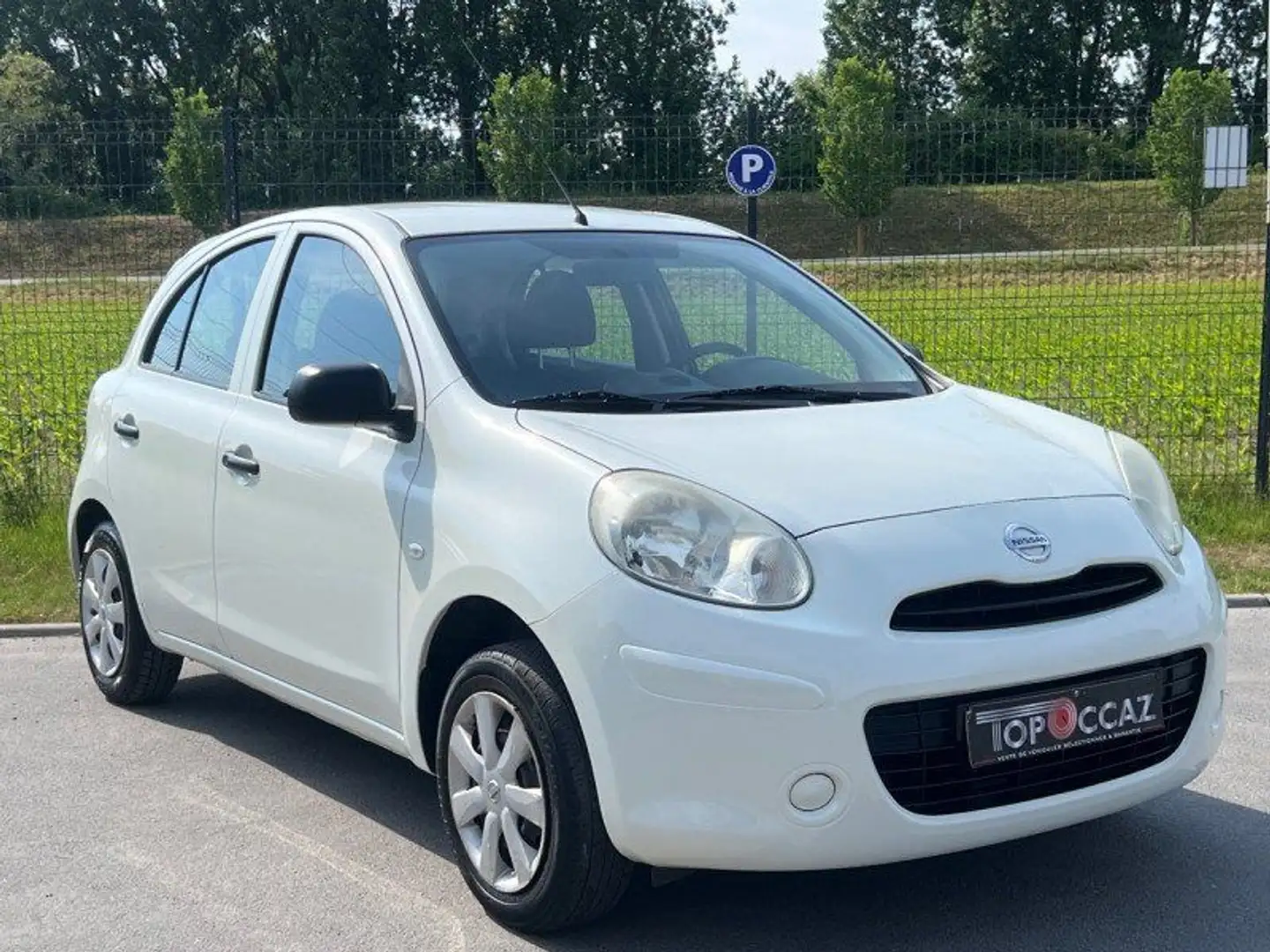 Nissan Micra 1.2 ESS 80CH ACENTA * 75.000KM * 2011 * 5 PORTES * Blanc - 2