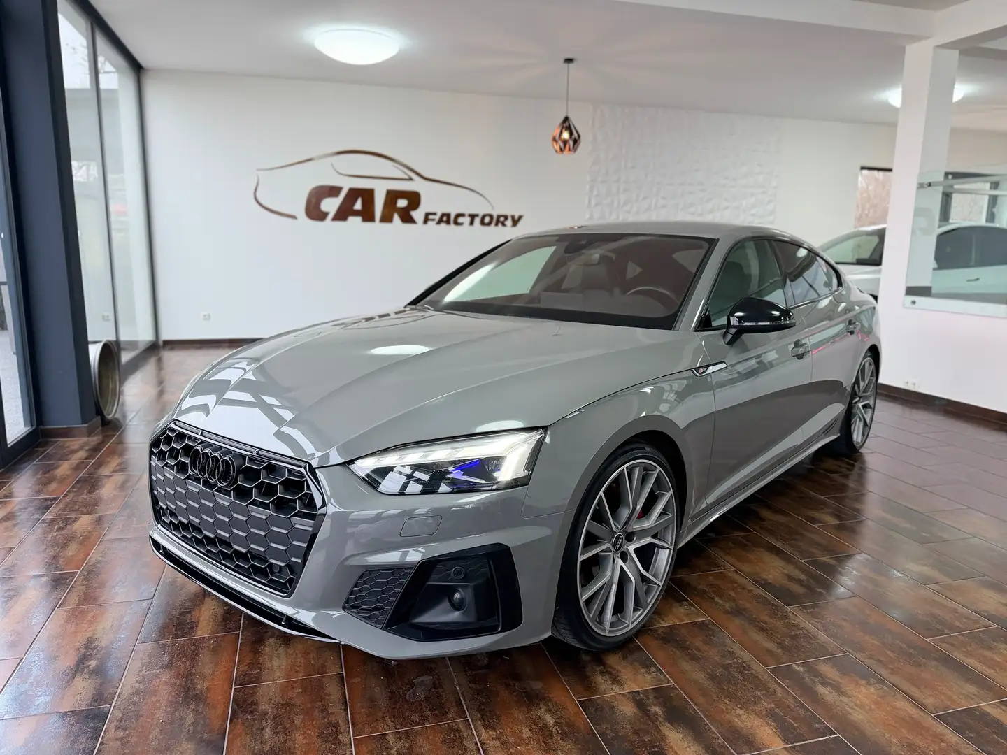 Audi A5 A5 SB 40 TDI S-LINE* RS-SCHALENSITZE* LASER * B&O* Grau - 2