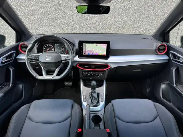 SEAT Arona view 9