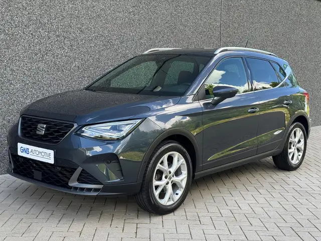 SEAT Arona view 4