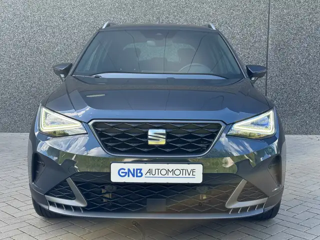 SEAT Arona view 3