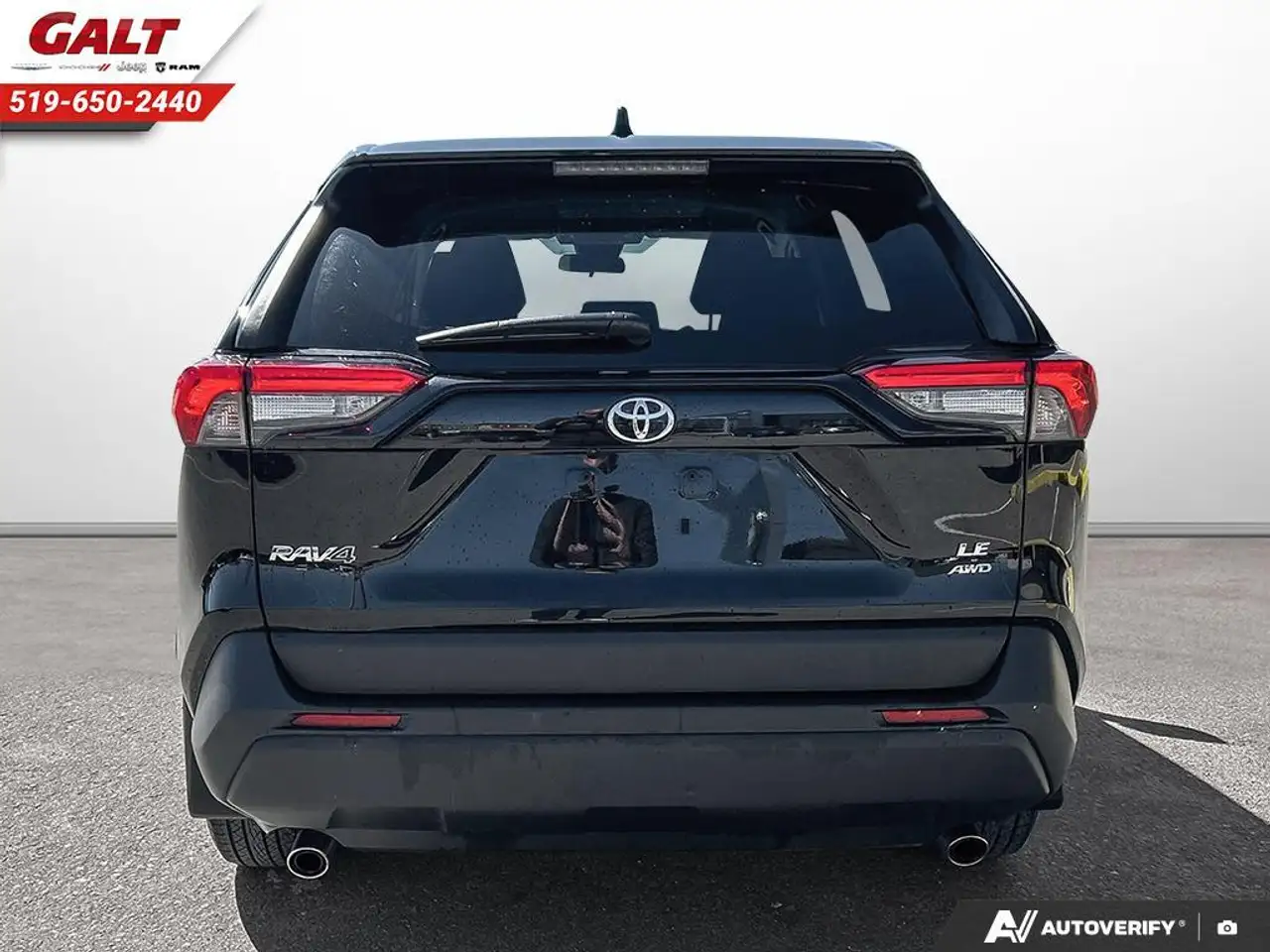 Toyota RAV 4 снимка Toyota RAV 4