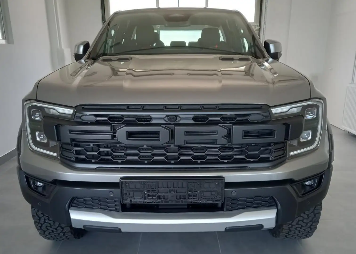 Ford Ranger Raptor e-4WD Doppelkabine 3.0 4WD Matrix AHK Navi 212 ... Silber - 2