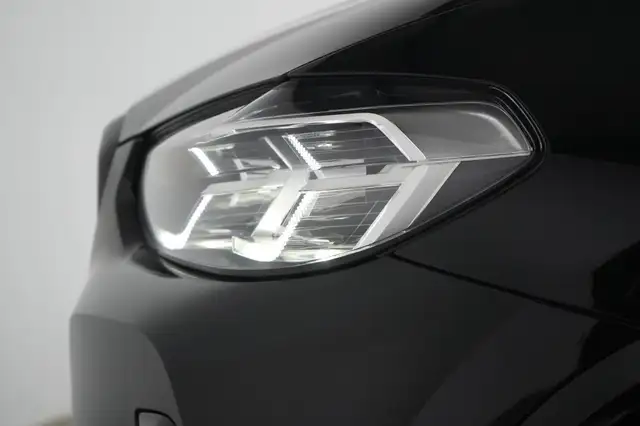 BMW X3 view 14
