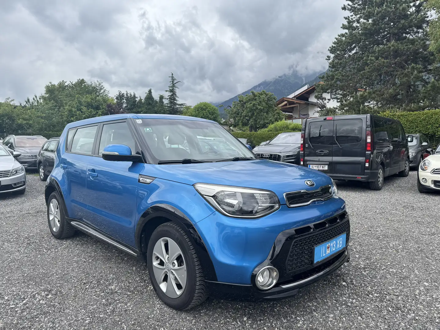 Kia Soul 1,6 CRDi Titan Blau - 1