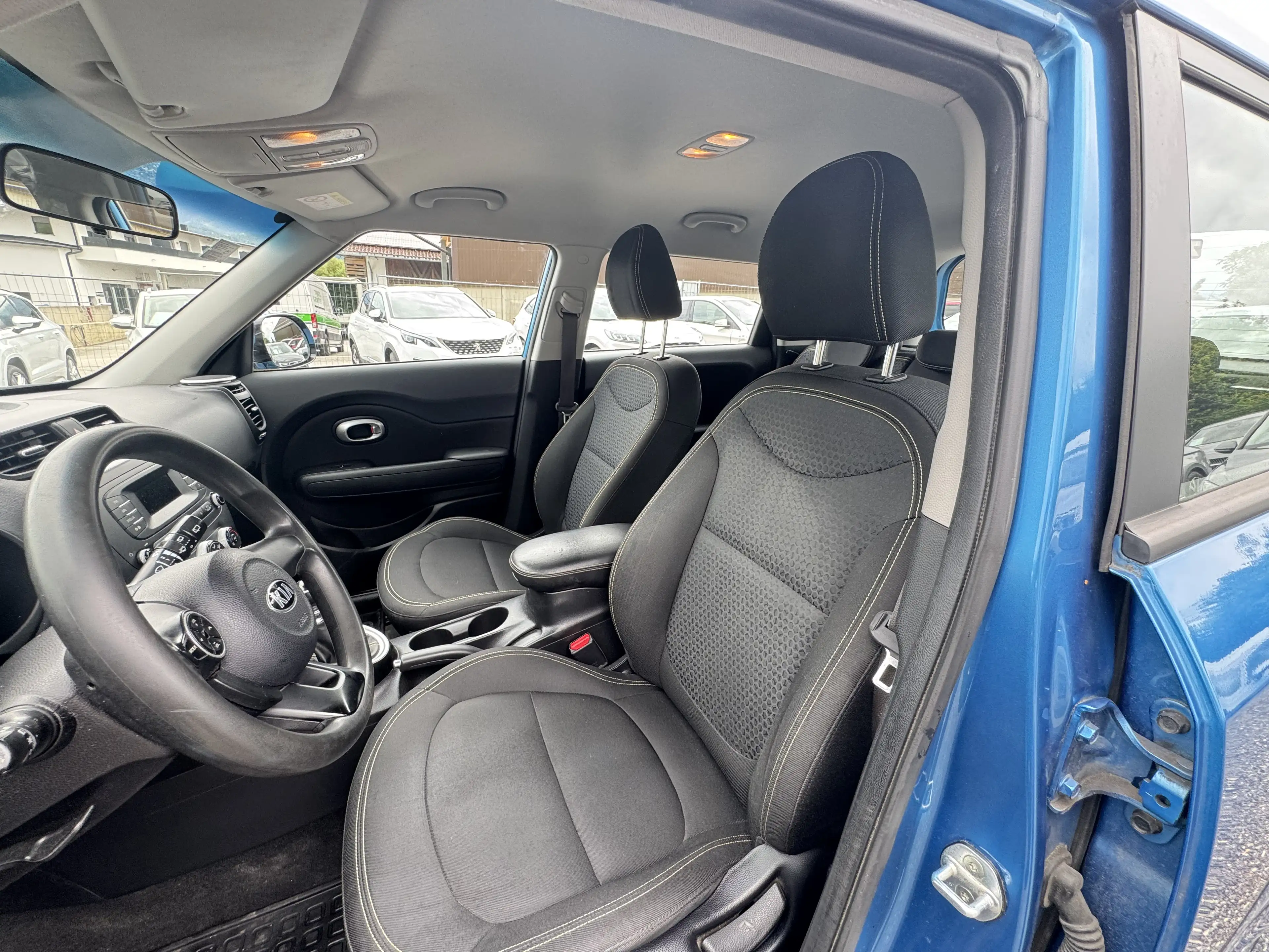 Kia Soul 1,6 CRDi Titan — photo 14