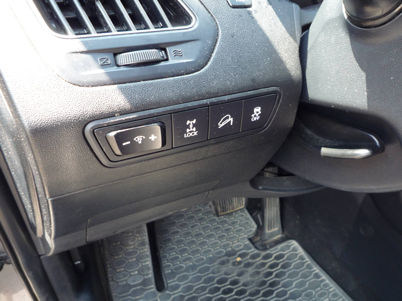 Hyundai iX35 Style 4WD*Gepflegt*Kamera*Sithzg Vorne+Hinten*LEDER — photo 13