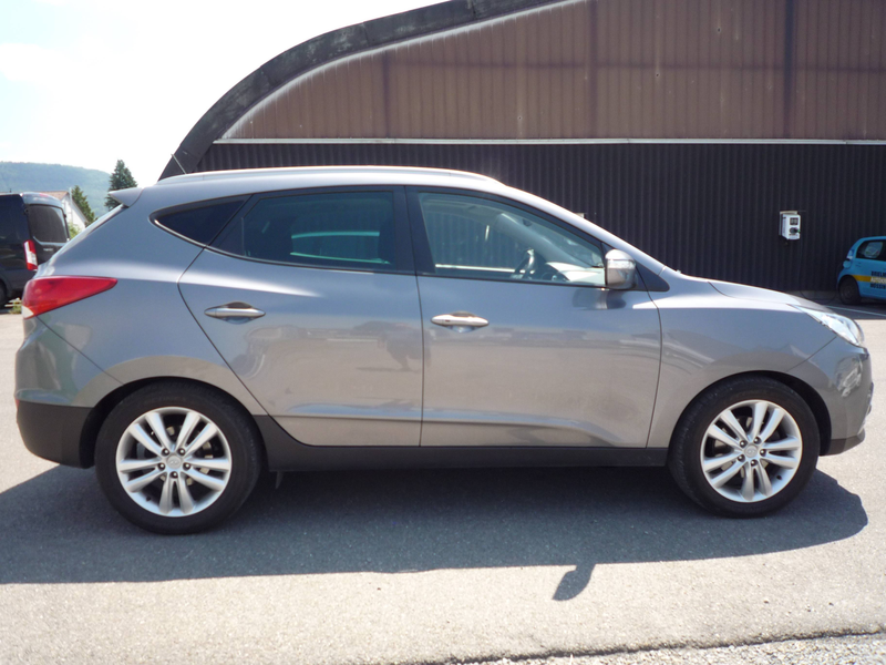 Hyundai iX35 Style 4WD*Gepflegt*Kamera*Sithzg Vorne+Hinten*LEDER — photo 10