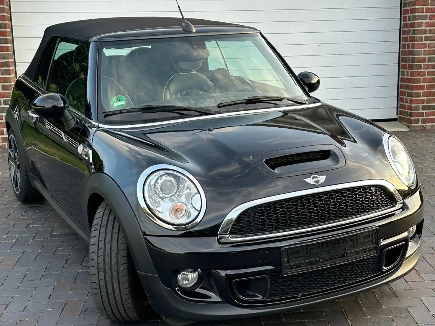 MINI Cooper S Cabrio Cooper S Schwarz - 2