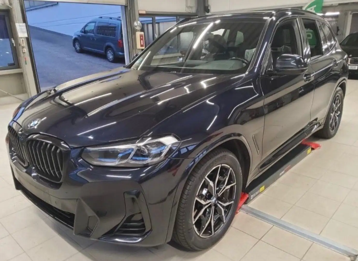 BMW X3 30d M Paket LivePR H/K Memo Pano Kom 1. Hd Zwart - 2
