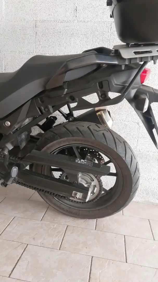 Suzuki V-Strom 650 Bianco - 1