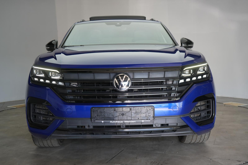 Volkswagen Touareg 3.0 V6 e-Hybrid 4Motion R Pano/Luft/360K — photo 2