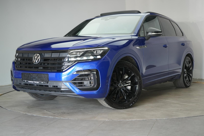 Volkswagen Touareg 3.0 V6 e-Hybrid 4Motion R Pano/Luft/360K — photo 3