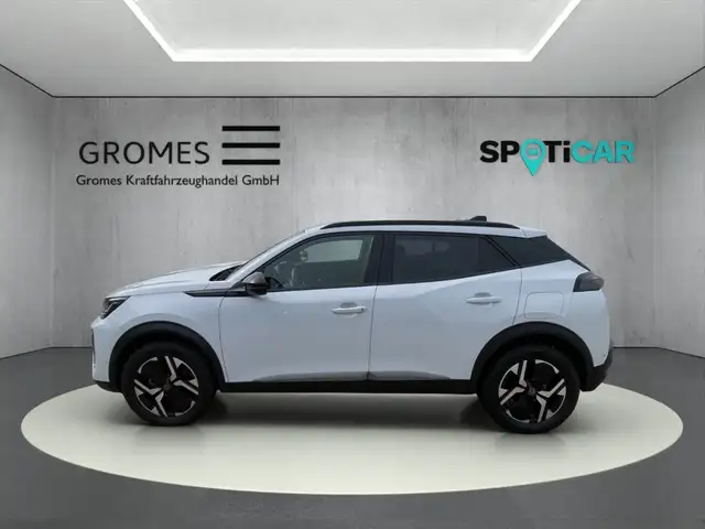 Peugeot 2008 view 6