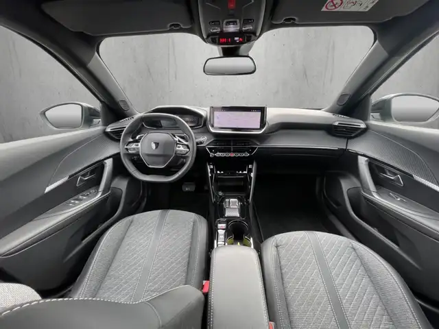 Peugeot 2008 view 12