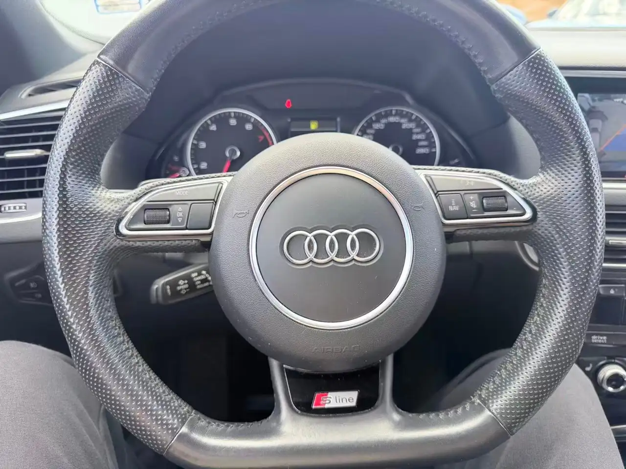 Audi Q5 photo Audi Q5