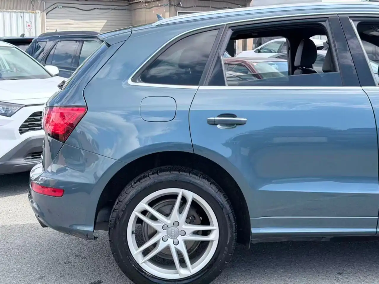 Audi Q5 photo Audi Q5