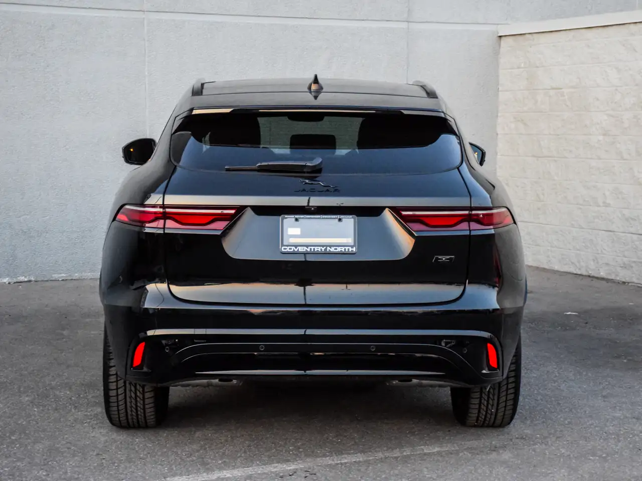 Jaguar F-Pace снимка Jaguar F-Pace