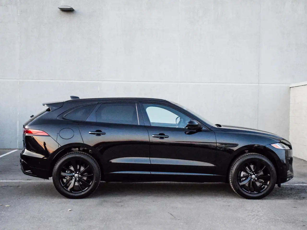Jaguar F-Pace снимка Jaguar F-Pace