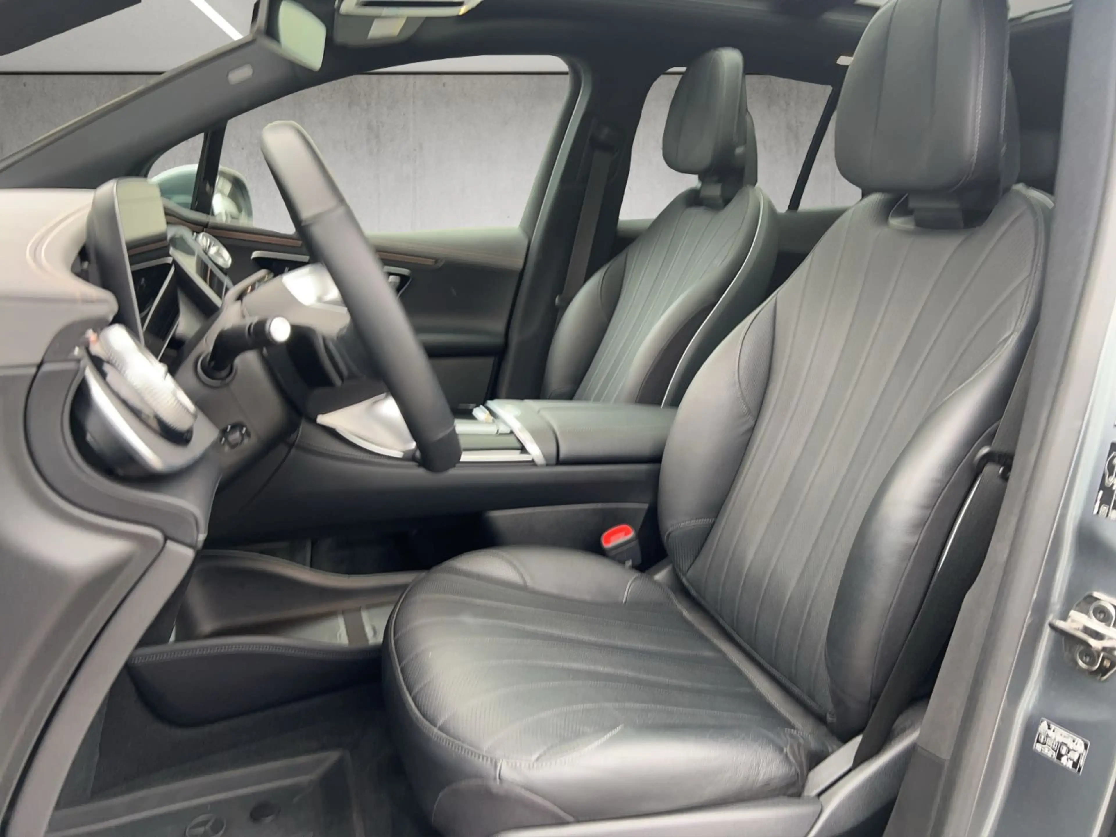 Mercedes-Benz EQE SUV EQE 350 4MATIC SUV FAP Klima Burm Ambi eHeck Shz — photo 6