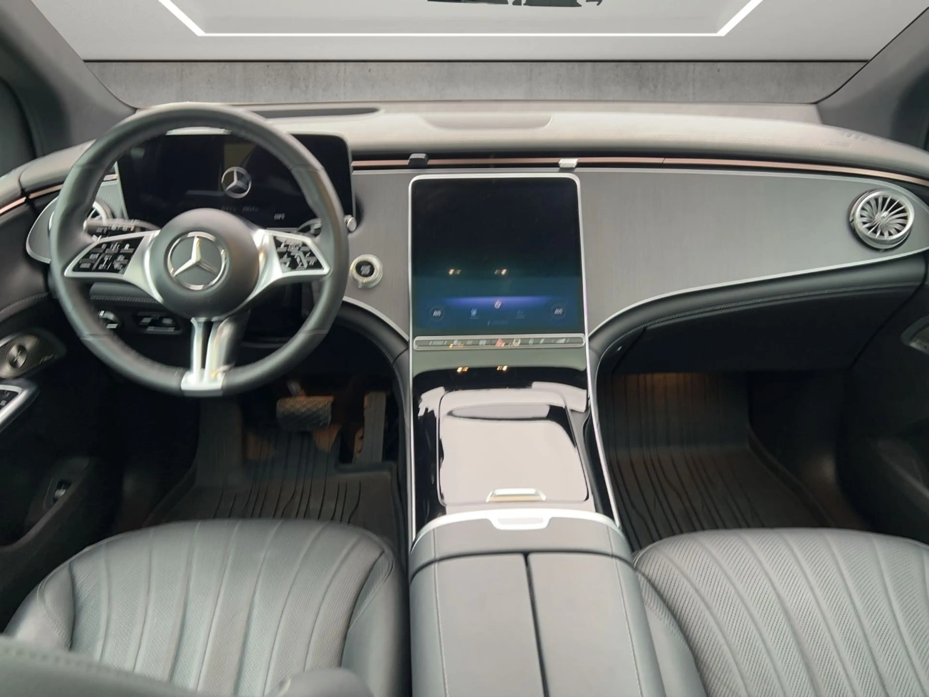 Mercedes-Benz EQE SUV EQE 350 4MATIC SUV FAP Klima Burm Ambi eHeck Shz — photo 7