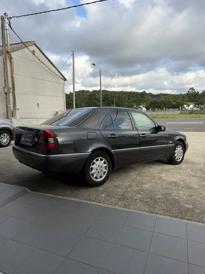 Mercedes-Benz C 280 Elegance, foto 3