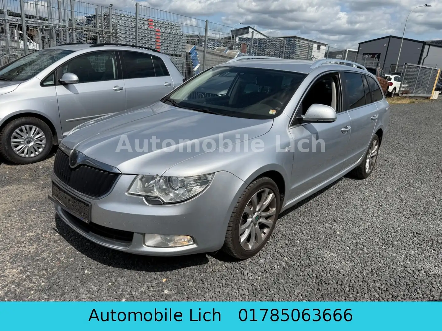 Skoda Superb Combi Family Euro5 Klima El Fenster Silber - 1