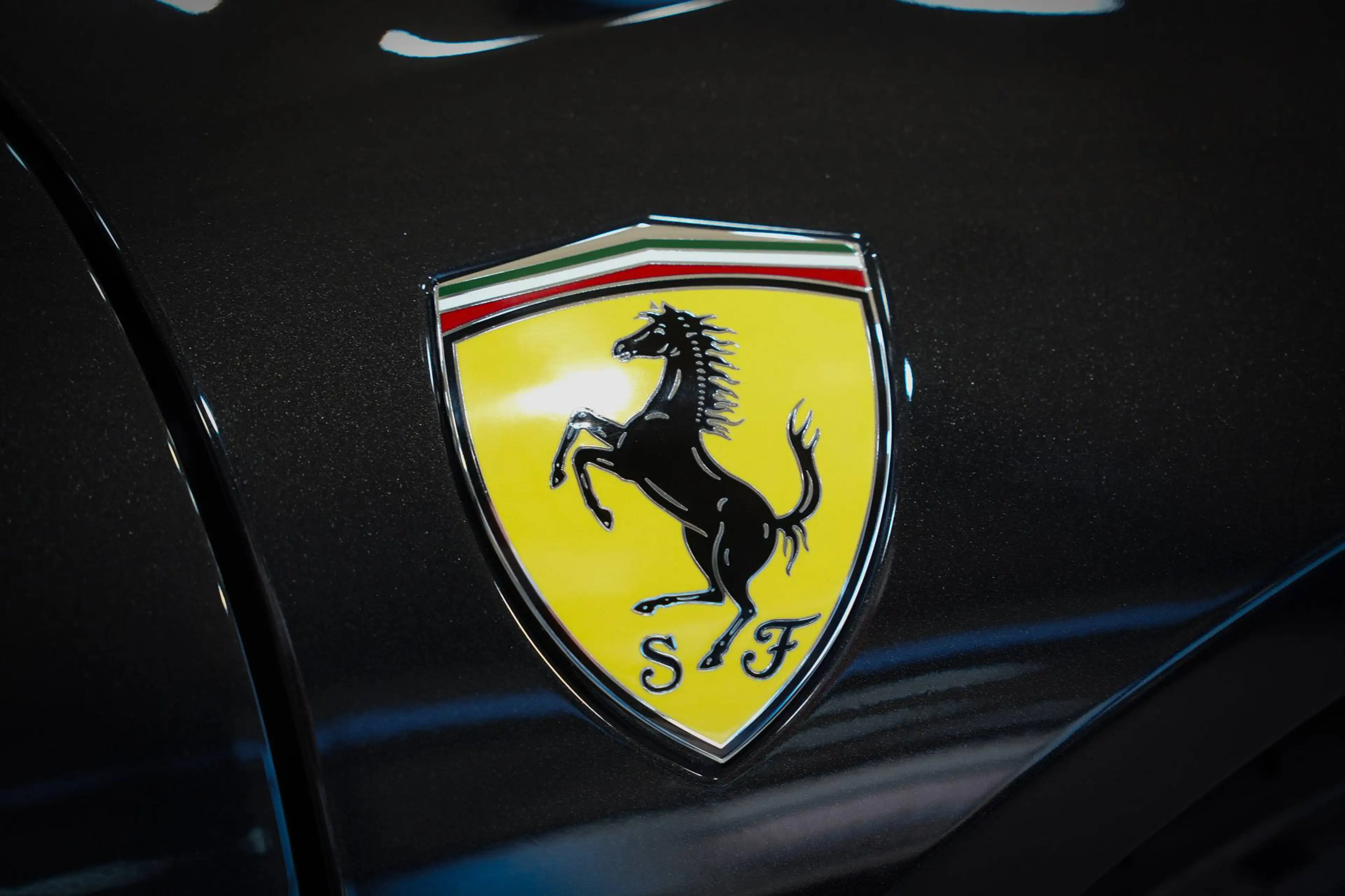Ferrari SF90 Stradale *CARBON-LED*RACING-SEATS*FULL-CARBO — photo 12