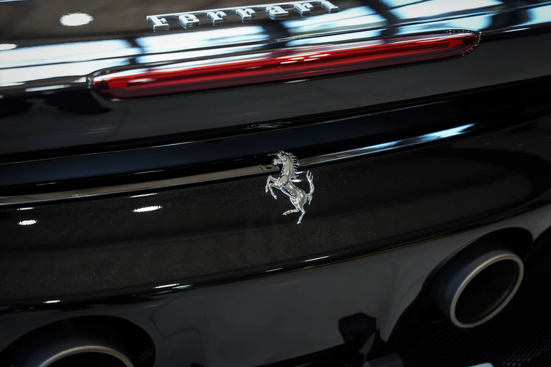 Ferrari SF90 Stradale *CARBON-LED*RACING-SEATS*FULL-CARBO — photo 13